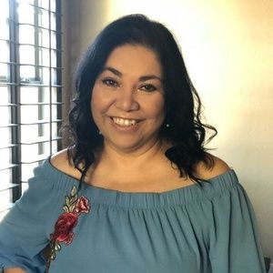 Meet your Posher, Celia